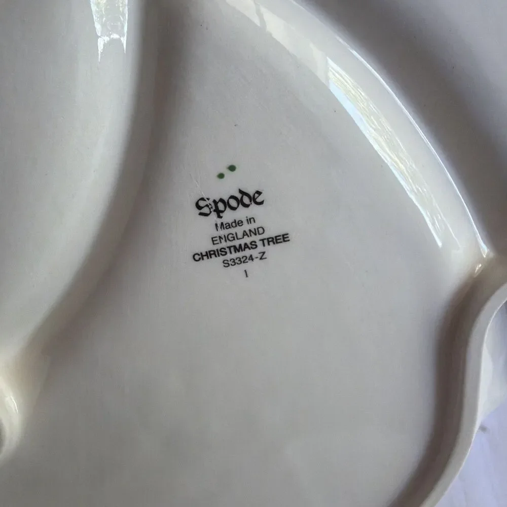 Spode Porcelain Christmas Tree Pattern Handled Hors d'Oeuvre Tray S3324-Z